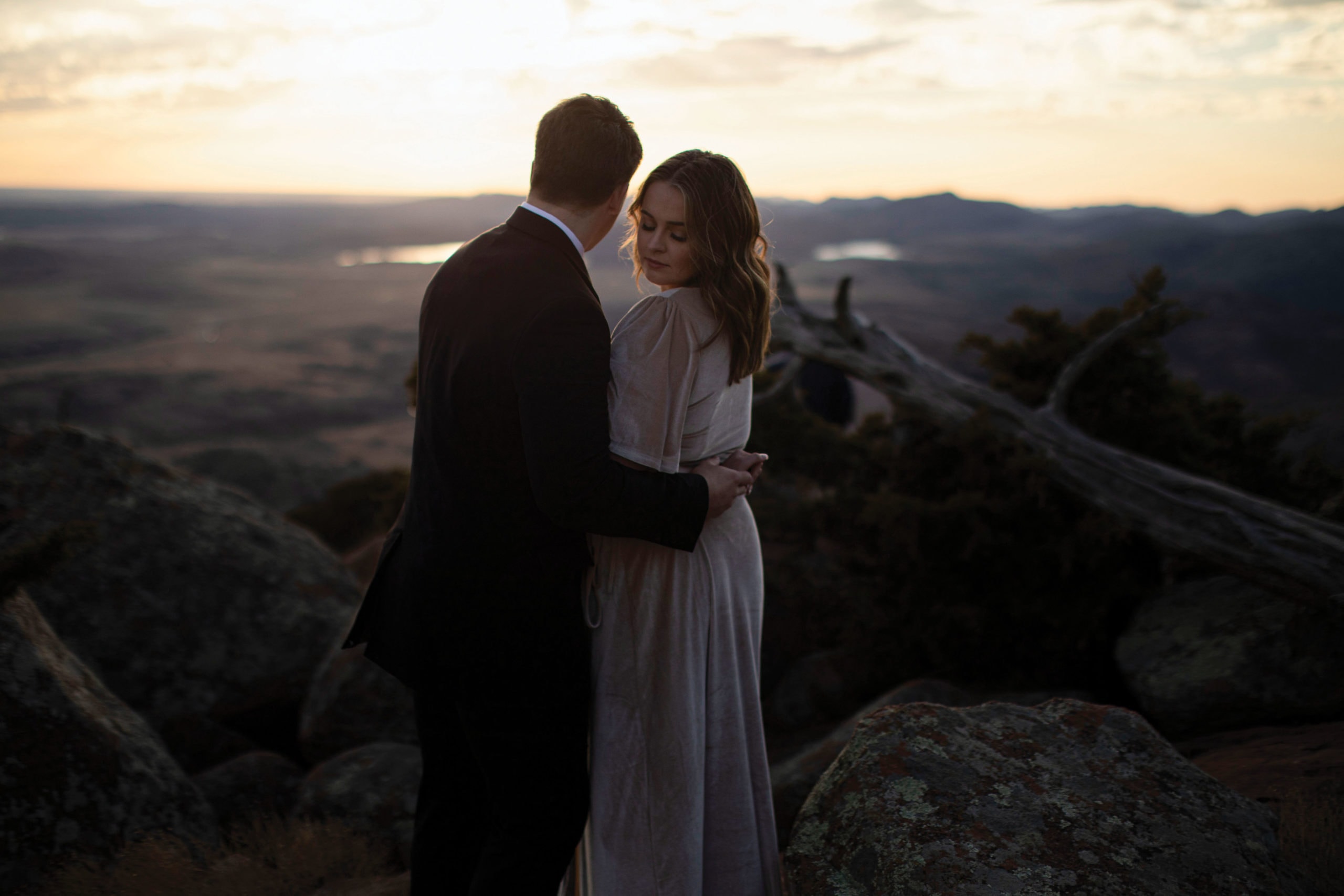 This couple self solomnizing in California would be their perfect wedding.